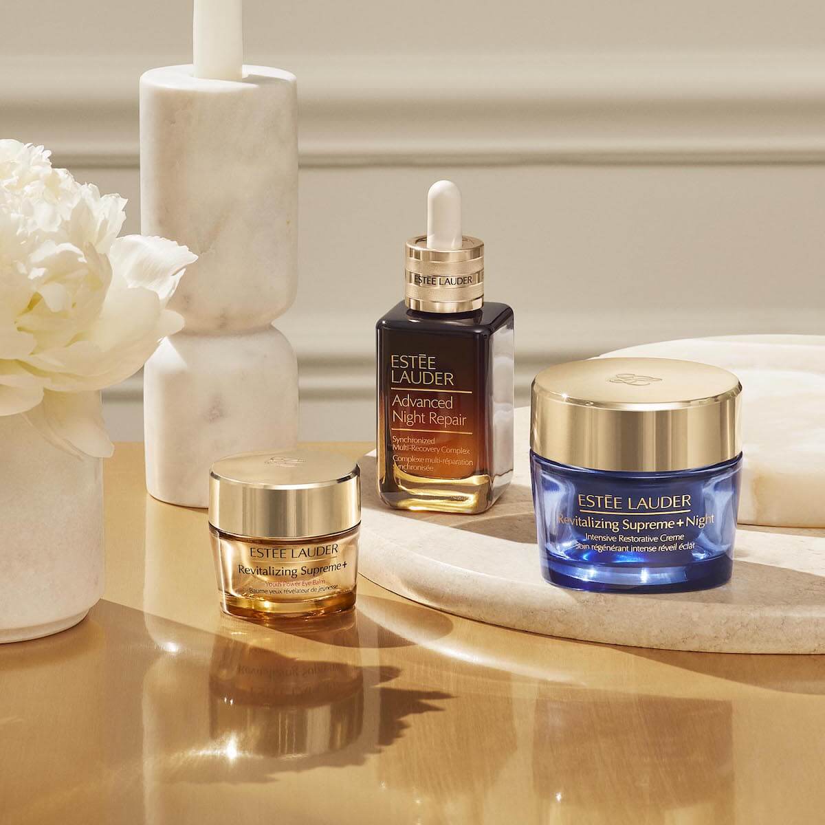 REVITALIZING SUPREME+ NIGHT CREME SKINCARE (CREMA HIDRATANTE ANTI-EDAD)